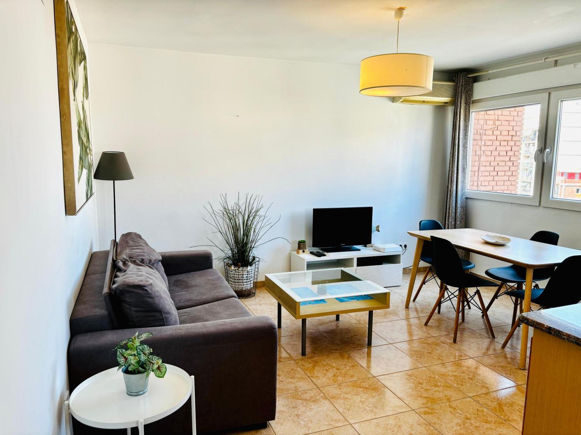 Travel Habitat Jardines De Viveros 瓦伦西亚 外观 照片
